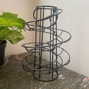 Spiral egg holder and dispenser